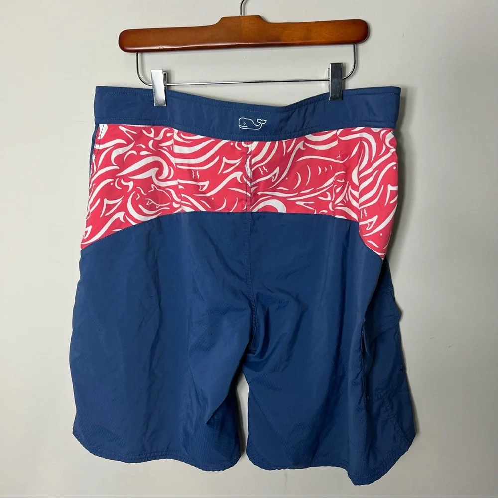 Vineyard Vines Men’s Swim Trunks Board Shorts Bathing Suit Size 36 345